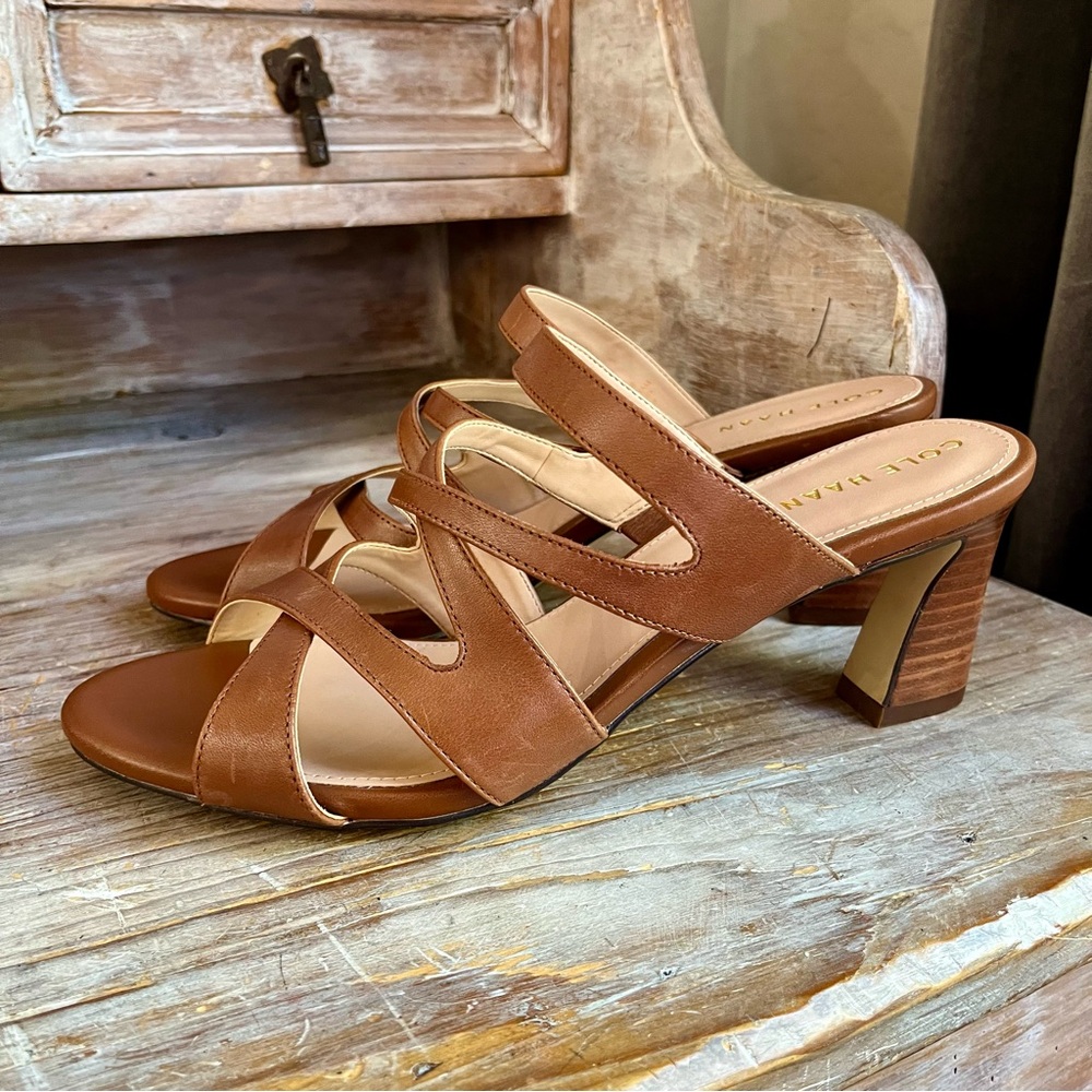 🤎 Cole Haan Heels / Sandals in size 9 leather tan brown business casual - Picture 2 of 10